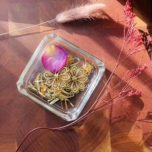 ReStyled - VTG Cigarette ashtray 3 3/4"/ Jewelry Tray